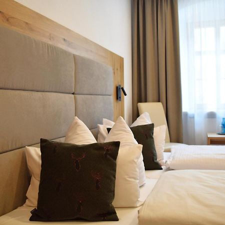 Hotel Zum Braeu Kinding Extérieur photo