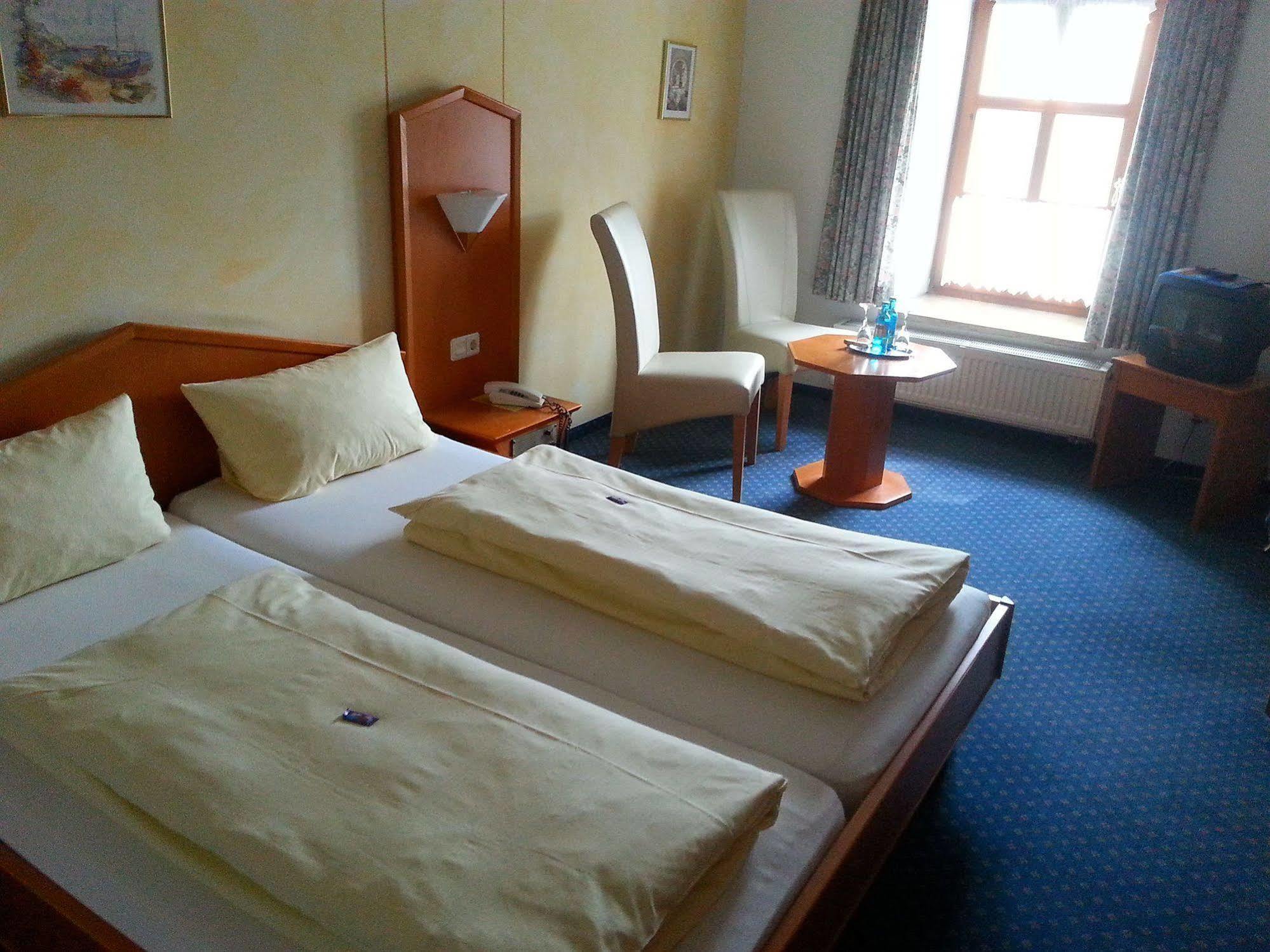 Hotel Zum Braeu Kinding Extérieur photo