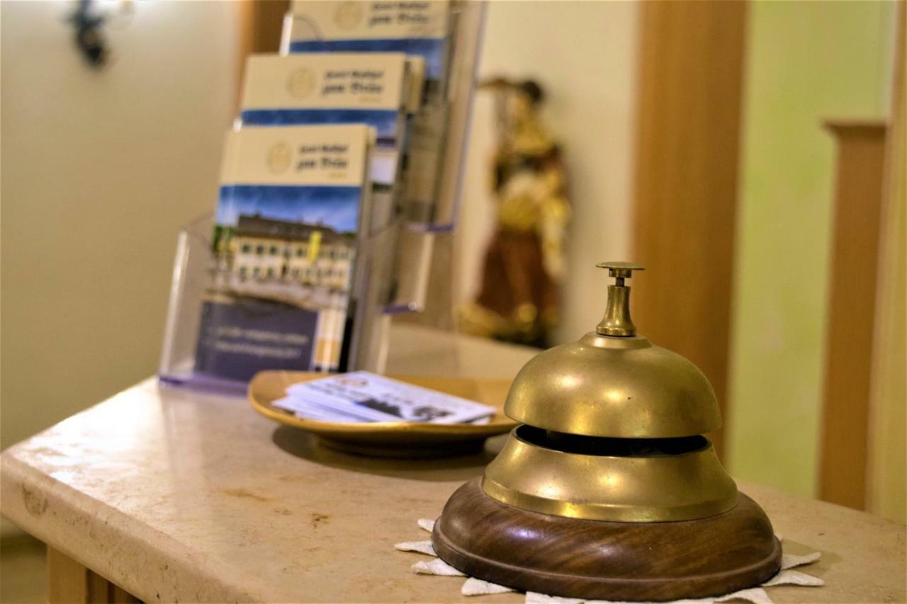 Hotel Zum Braeu Kinding Extérieur photo