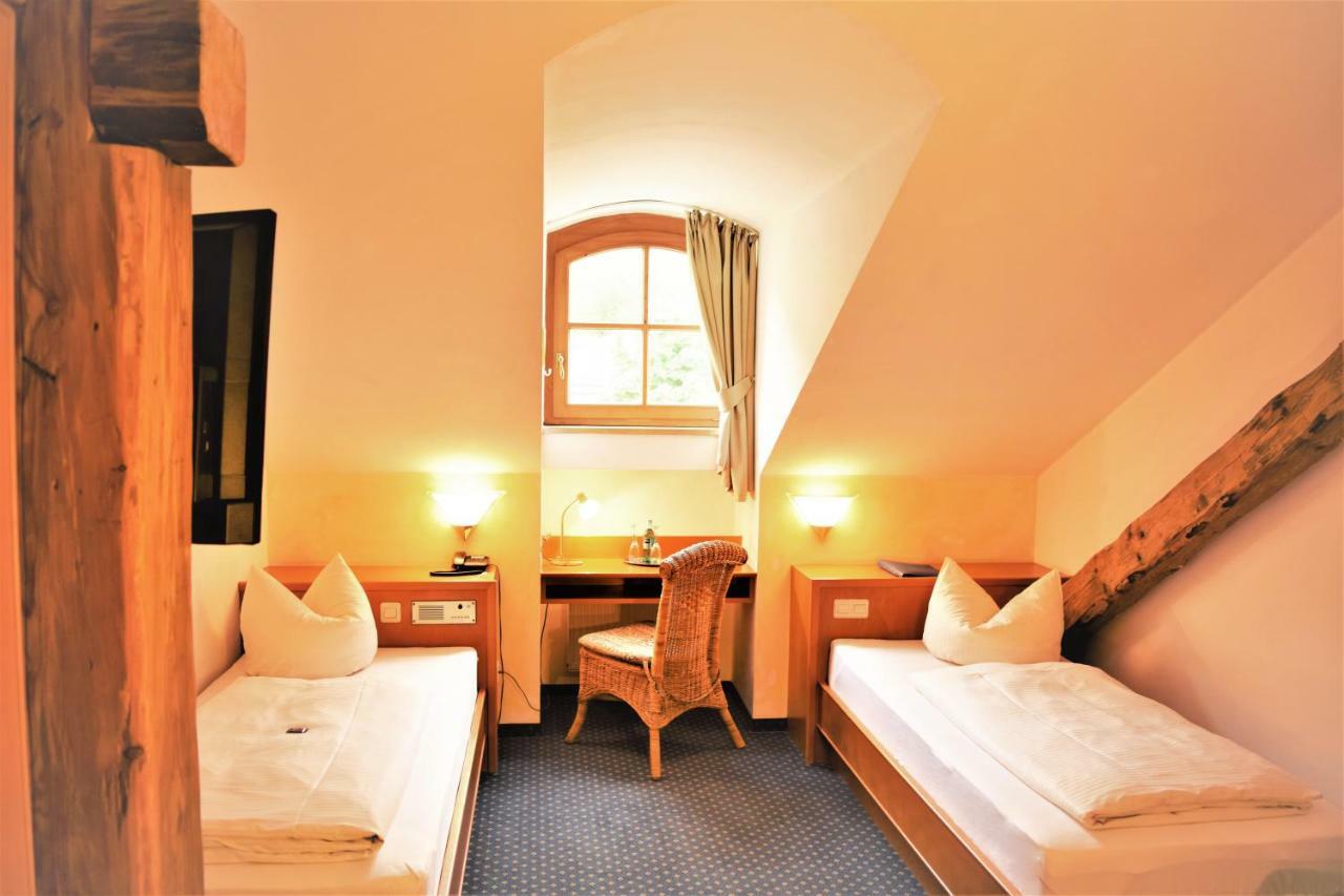 Hotel Zum Braeu Kinding Extérieur photo